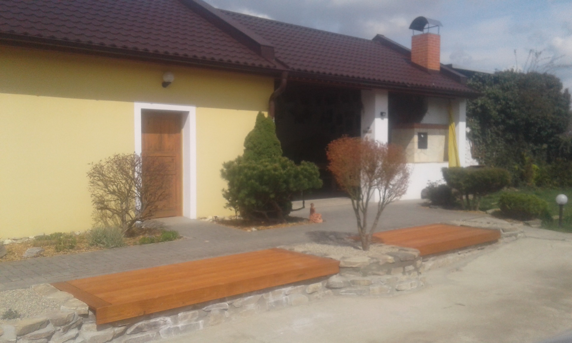 Realizace venkovní relaxační zóny